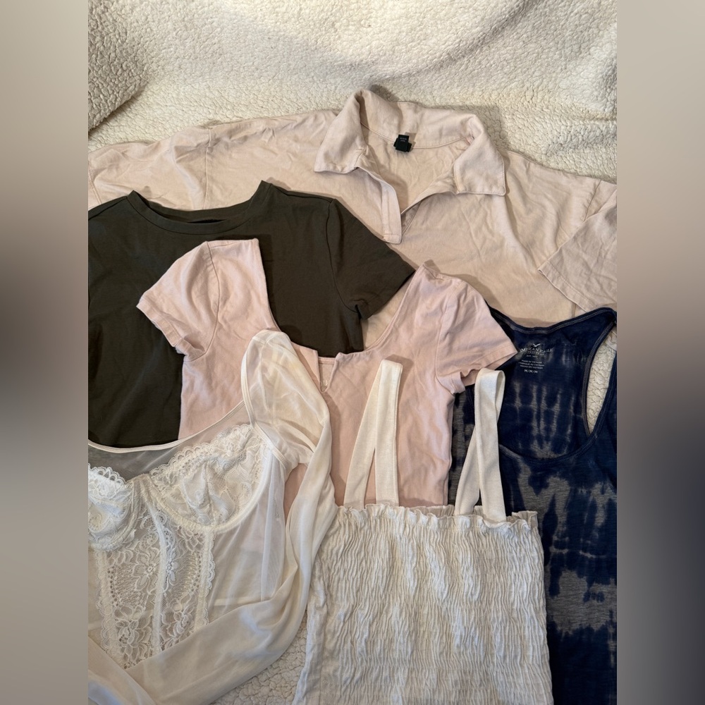 Women's Tops Bundle. Size Medium. American Eagle, Eye Candy, Wild Fable